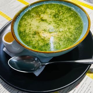 chicken soup "chikhirtma"