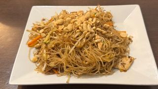 Spaghetti di riso pad thai