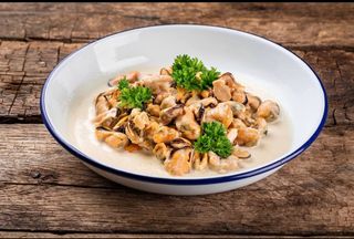 Mule (mięso) w sosie śmietankowym 200g 