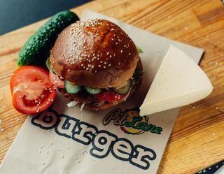 Бургер Сирний (400г)