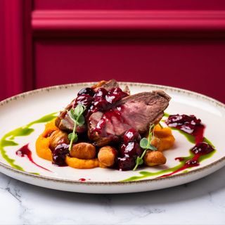 Piept de rață cu piure de dovleac