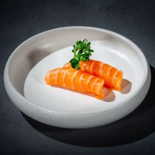 101. Nigiri sake