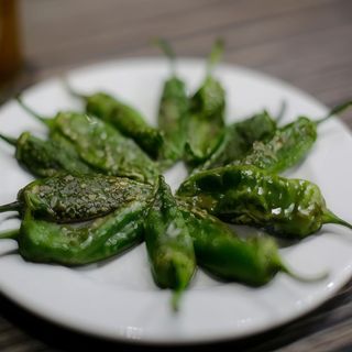 Ración De Pimientos Verdes