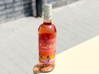 Вино рожеве сухе White Zinfandel Rosé (50ml)