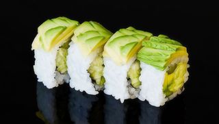 231. Uramaki vegetariano