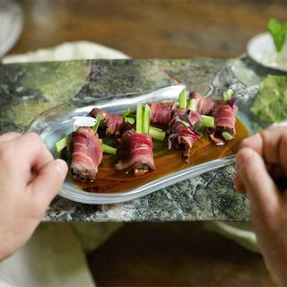 Телешко татаки с краставички