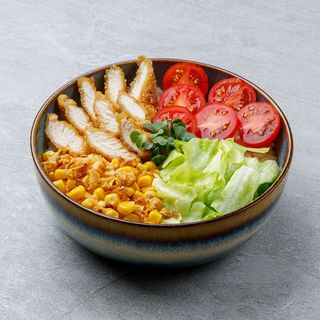 Поке з куркою панко (255/30 г)