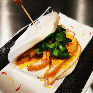 Bun Bao Pollo Crujiente