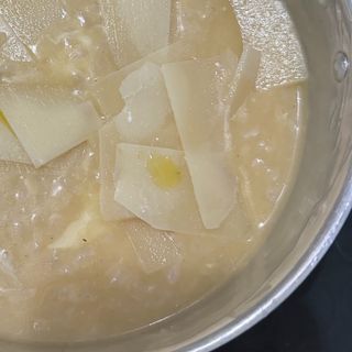 Risotto com Trufas E Queijo Parmesão e Castanhas 