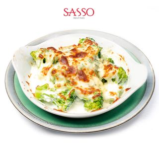 Запечени броколи (350г)