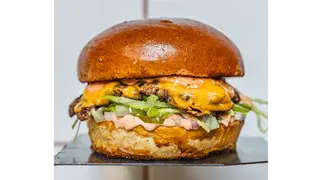 Cheeseburger z kurczakiem