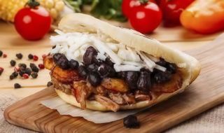 Arepa La Pabellón (1 Ud.)