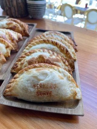 EMPANADA DE TERNERA SUAVE