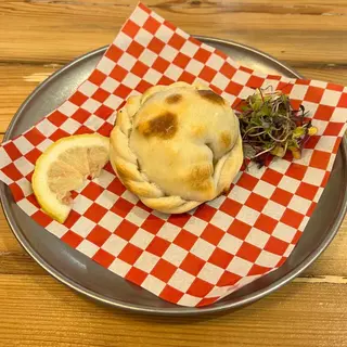Empanada Caprese