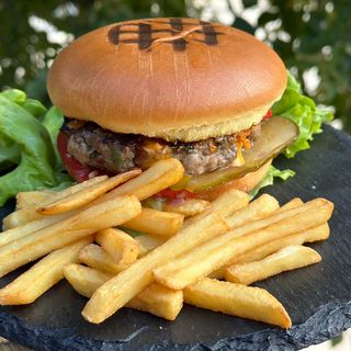 ЧИЙЗБУРГЕР С ТЕЛЕШКО  380гр.