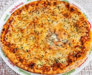 Pizza Di Quattro Formaggio