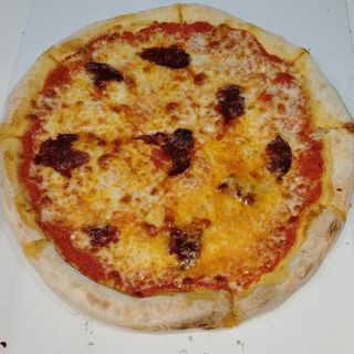 Pizza salamino