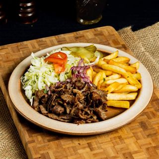 Shaorma Coressy de vită la farfurie, 2 sosuri gratuite