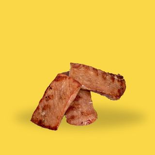 Dimljena bela vešalica