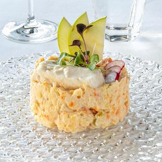 1/2 R. Ensaladilla Rusa de bonito