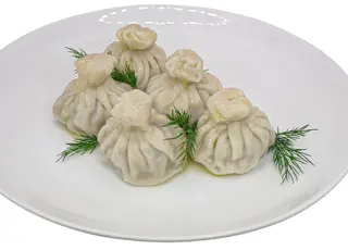 Chinkali z wołowiną na/c