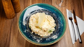 Risotto cu piept de pui și cremă de brânză