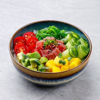 Гавайський ахі поке з тунцем (315/30 г)