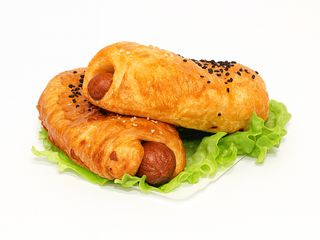 Сосиска з сиром (145g)