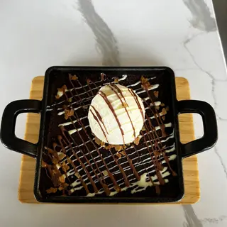Izzi Mud Pudding