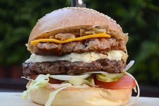 Big boss burger + krumpirići