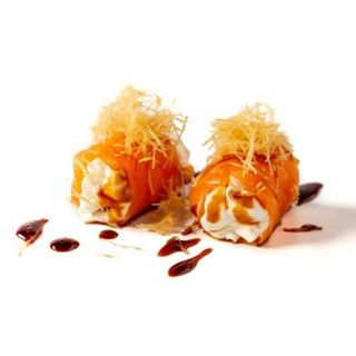 90. Rollo De Salmón (4 Uds.)