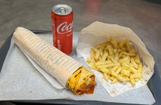 Hatay style chicken döner with sauce Menu 2