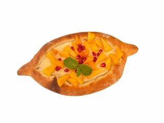 Хачапурі з солодким сиром та фруктами (280g)
