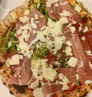 Crudo, rucola, grana