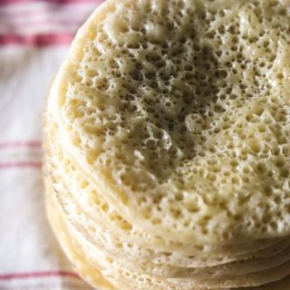 Beghrir à Amlou Façon Pancake