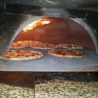  PIZZA conVerdure grigliate preparate al momento