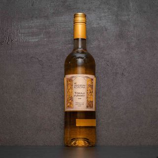 Vin alb demidulce Tokaji Furmint