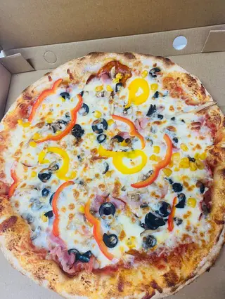  Pizza Casei