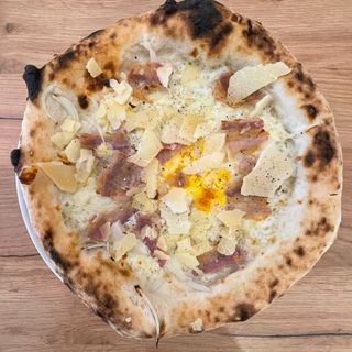 Pizza Nuestra Carbonara (28 Cm.)