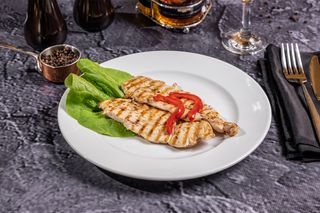 Piept de pui la gratar 200g