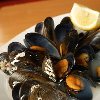 1/2 Mejillones al vapor