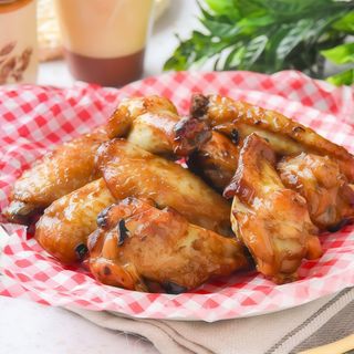 Alitas de pollastre marinades