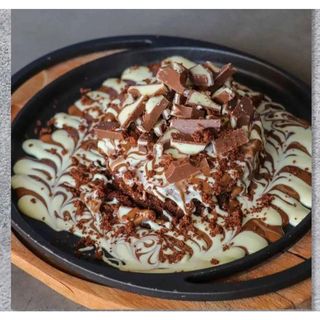 Kinder Brownie (Khawla Cake)