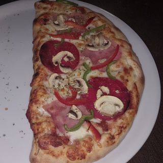 Pizza Calzone Especial (30 Cm.)