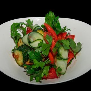 Салат по грузински  