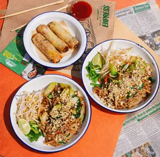 2x Pad Thai wegański + Sajgonki z warzywami GRATIS