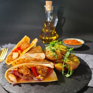 Chicken quesadilla menu si suc la alegere