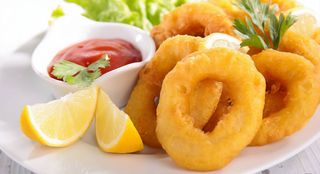 Calamari fritti con patatine