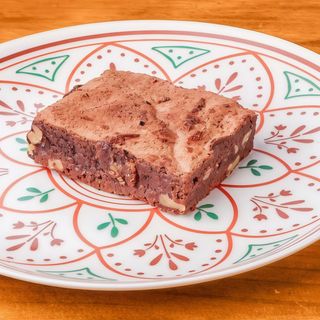 Brownie de chocolate con nueces