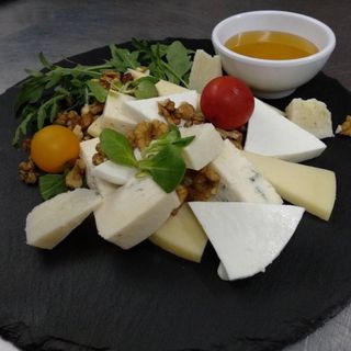 Mix sireva za 2 osobe 500gr